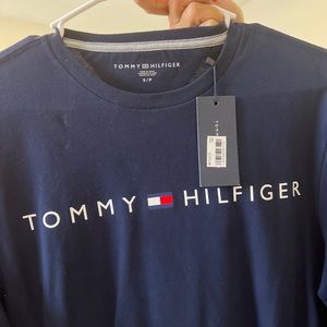 Tommy Hilfiger Mens Small Long Sleeve Tee NWT